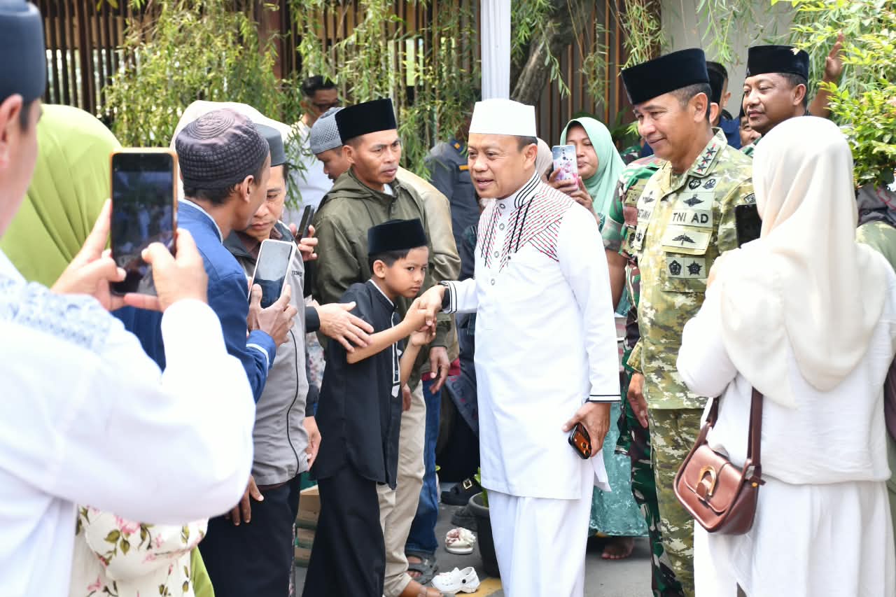 Pulang ke Kampung Halaman di Ciwidey, Mantan Prajurit Kopassus Gelar Tabligh Akbar dan Aksi Sosial